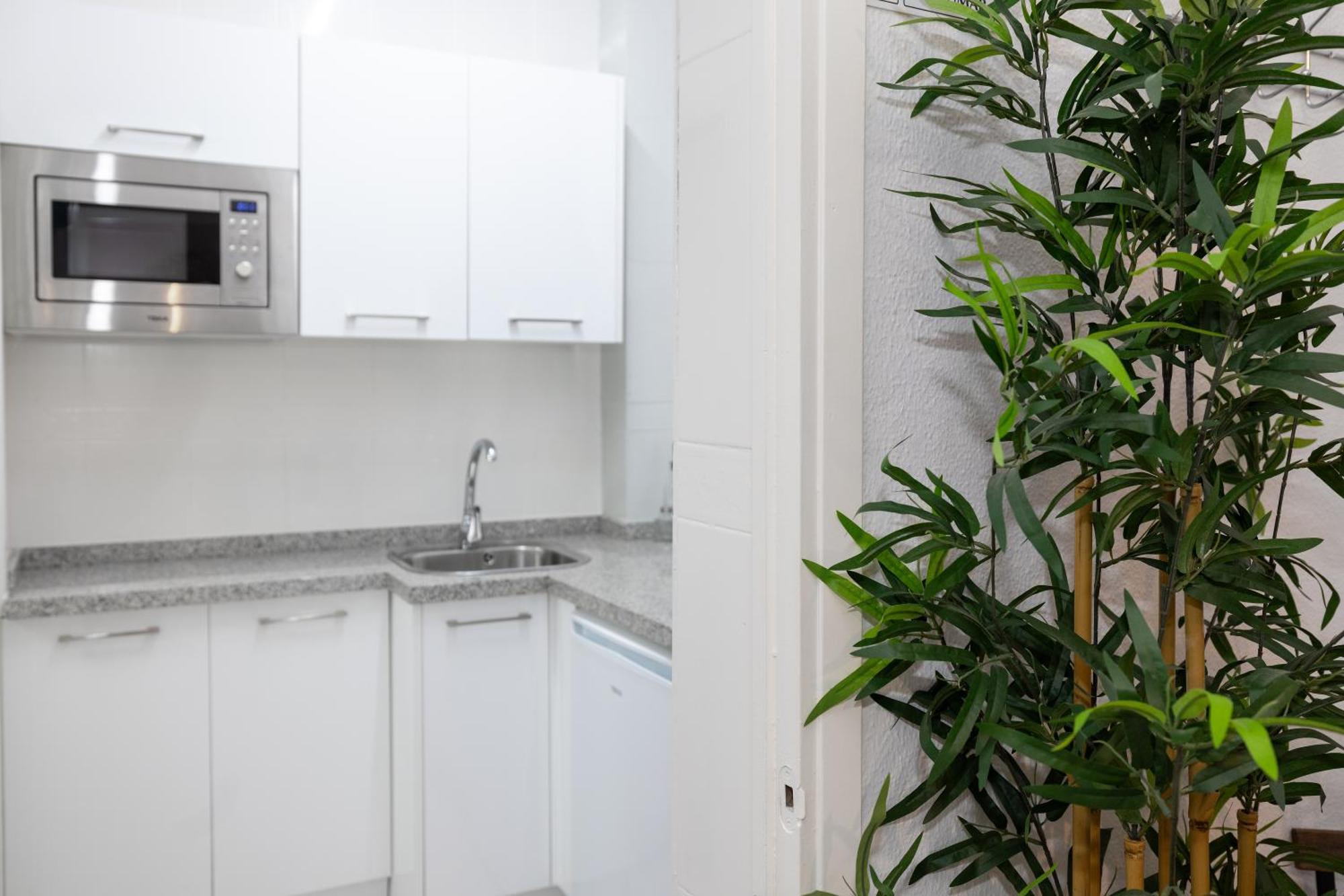Apartamentos Trianasol Севілья Екстер'єр фото