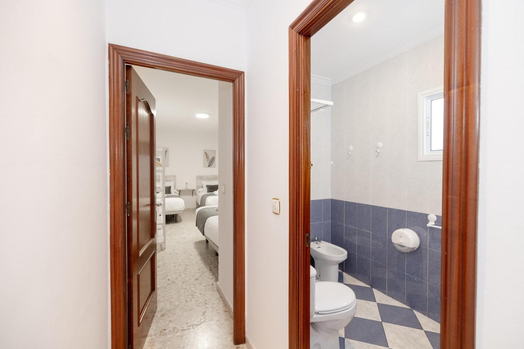 Apartamentos Trianasol Севілья Екстер'єр фото