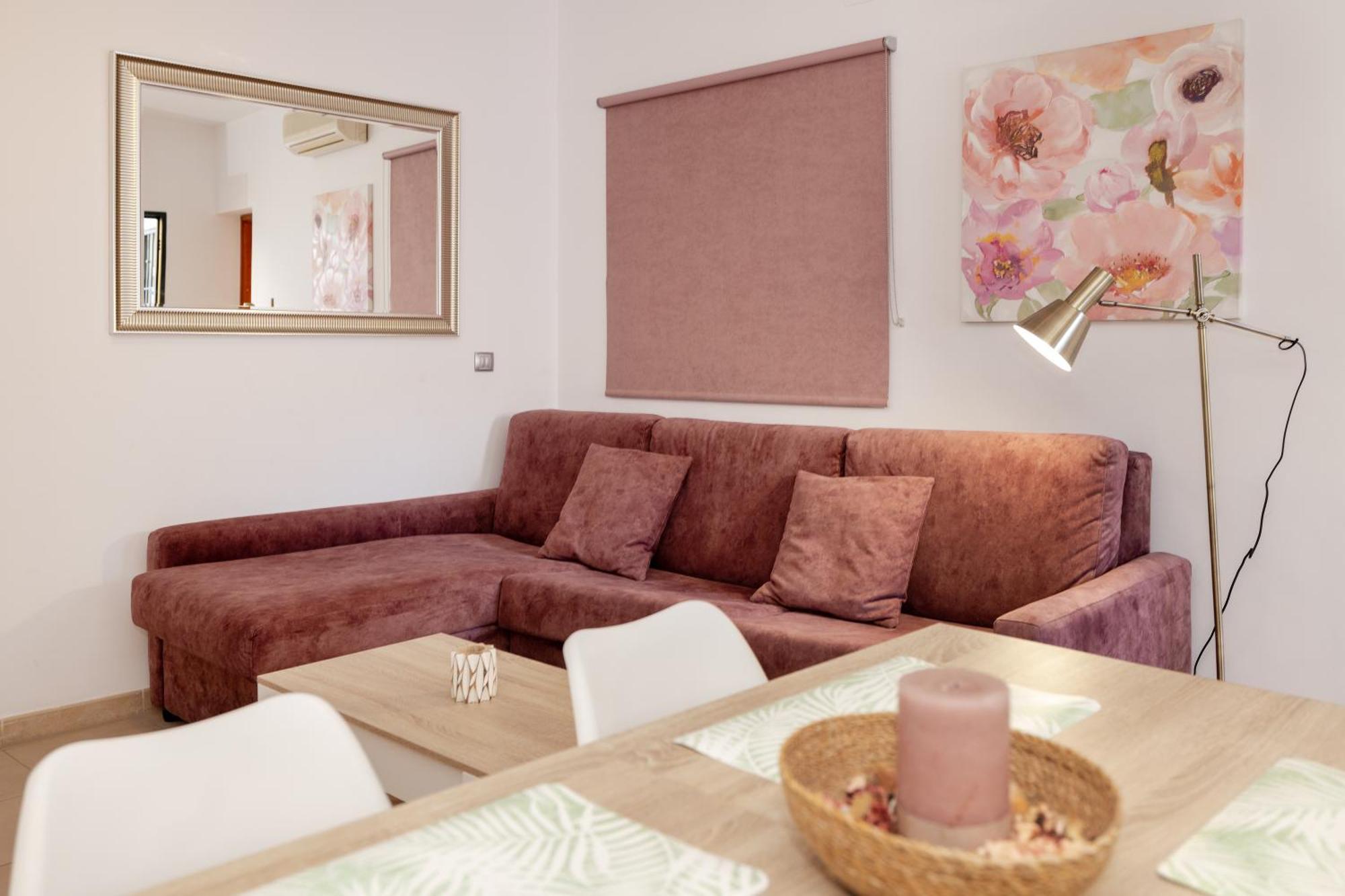 Apartamentos Trianasol Севілья Екстер'єр фото